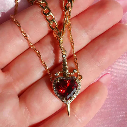 COLLAR CORAZON DE FUEGO